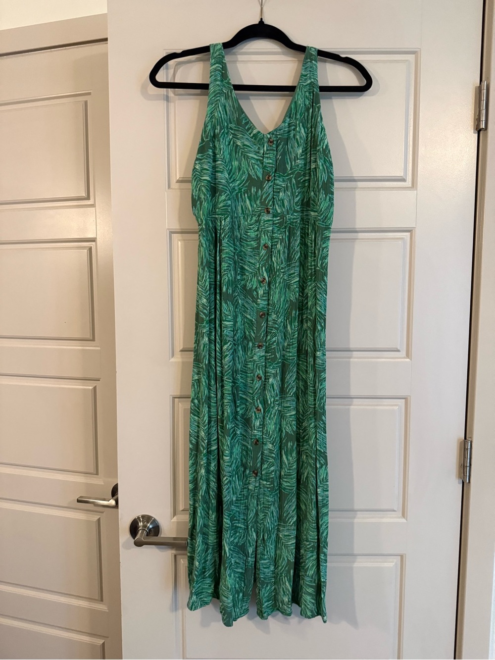 dip Green Tropical-Print Midi Dress with Button Front